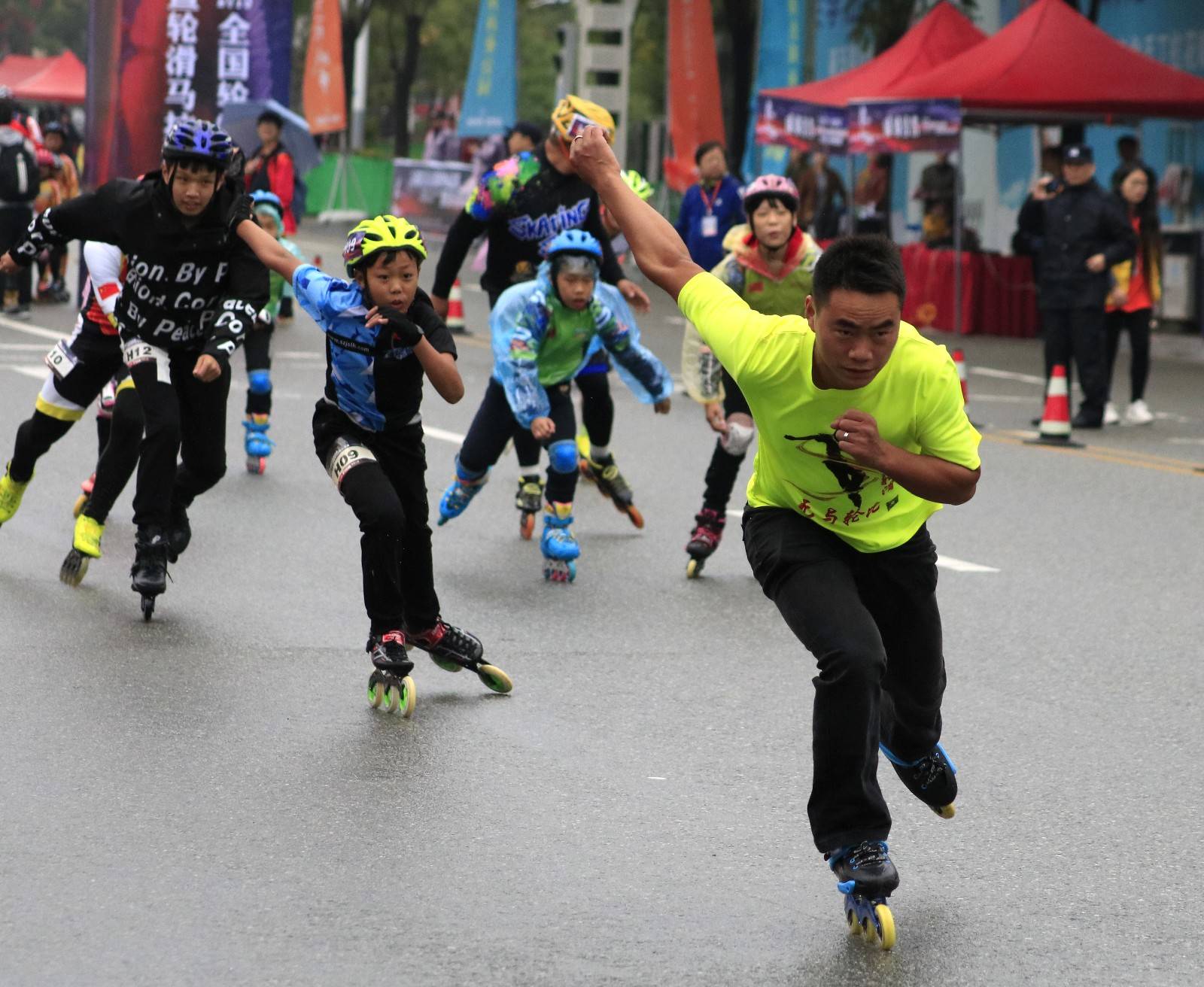 技术流与激情碰撞，S赛决赛再创新高的简单介绍