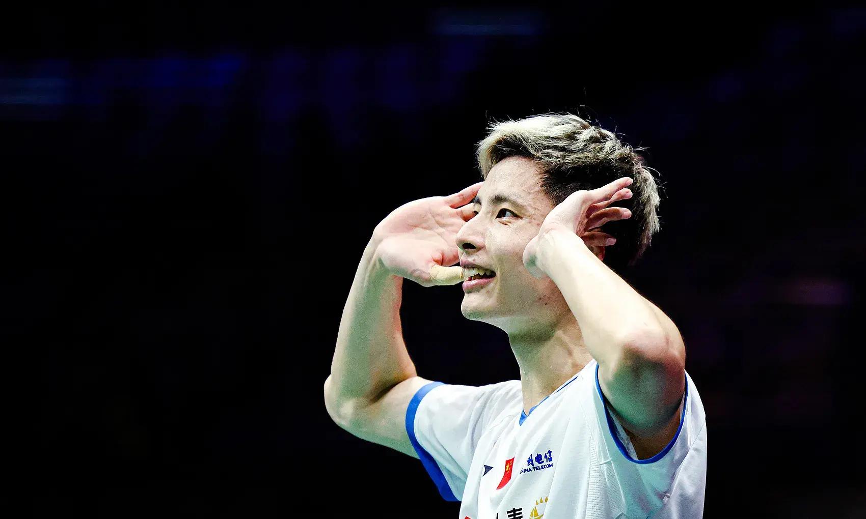 关于中国队险胜韩国队，石宇奇统治全场的信息