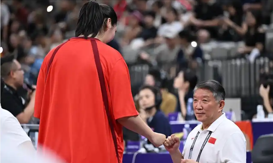 日本队横扫瑞典队，张继科关键制胜